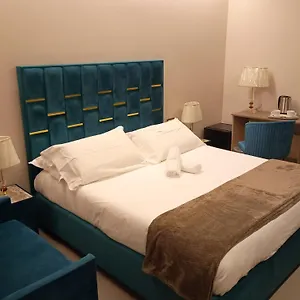 Suites&rooms Piazza Dei Martiri Catania